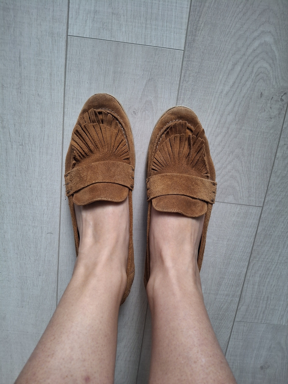 Minelli Suede Fringe Penny Loafers in Chestnut Brown